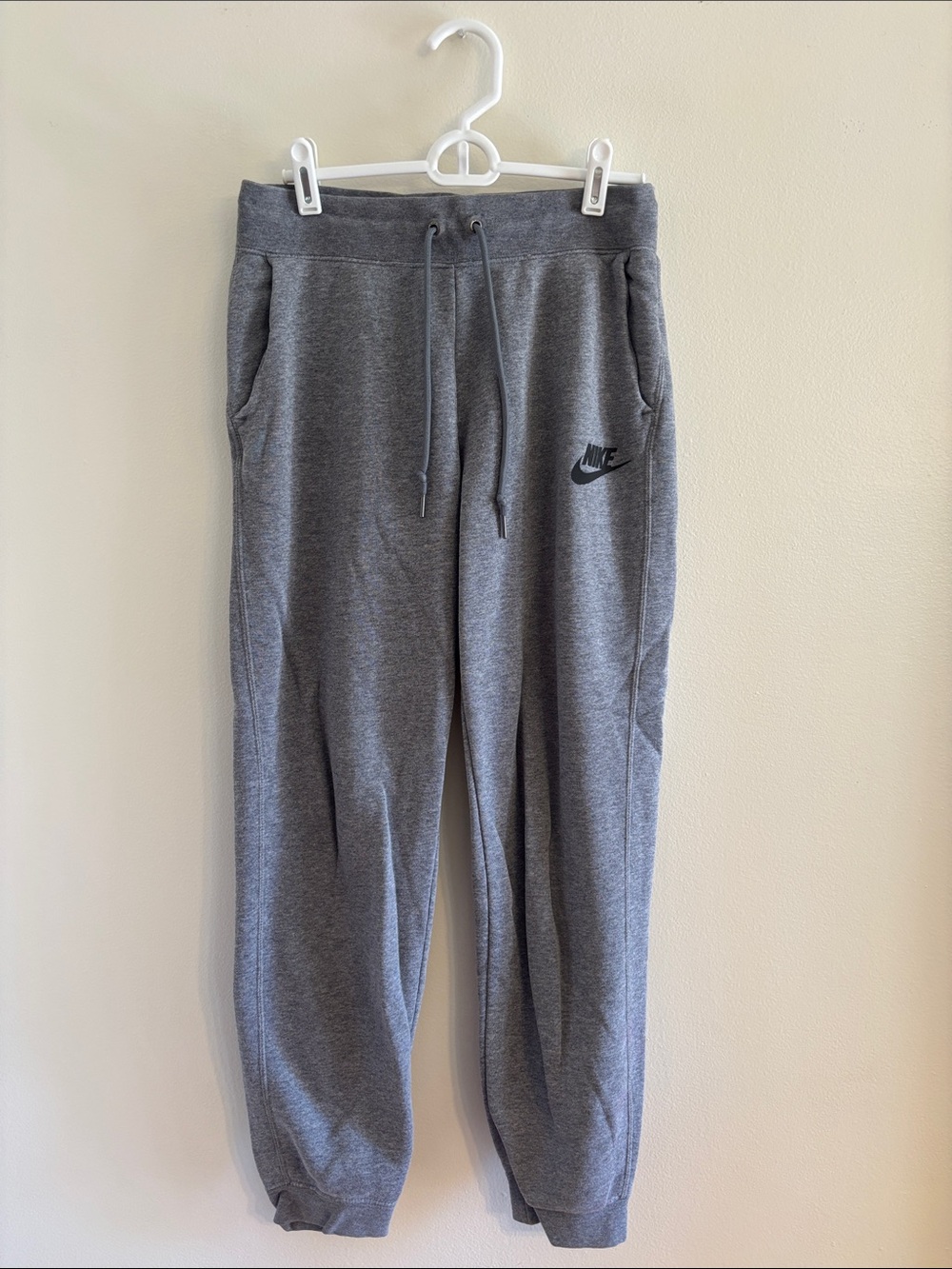 Nike Heather Gray Drawstring Jogger Sweatpants